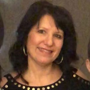 Meet your Posher, Simone